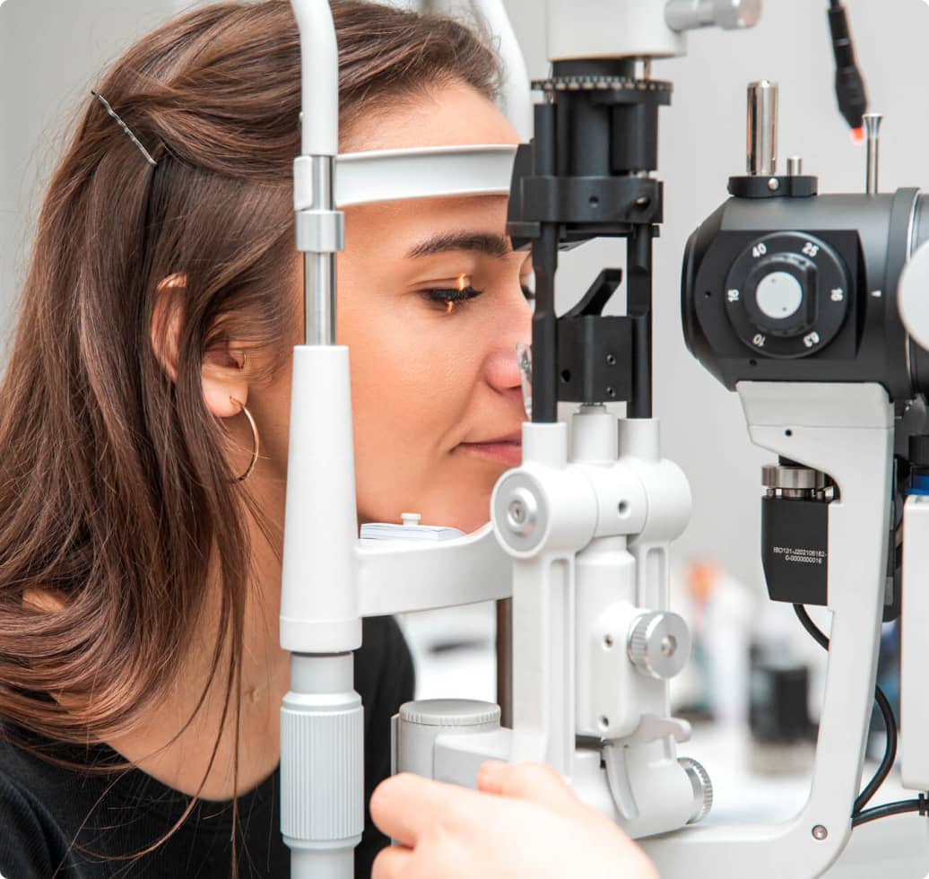 Бесплатная комплексная диагностика  и консультация врача перед лазерной коррекцией зрения